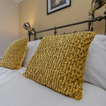 Castle * Richmond (North Yorkshire)